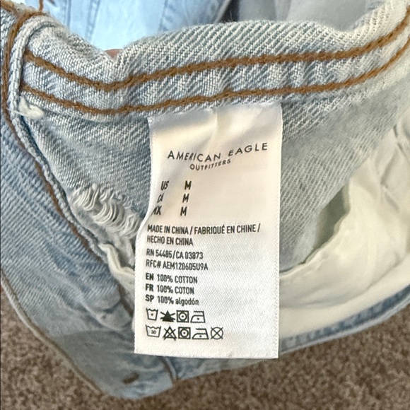 Oversized Distressed Denim Jacket - Picture 3 of 3